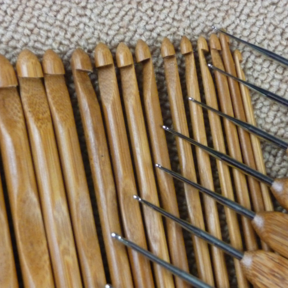 Wooden Crochet Hooks Ergonomic Handle - 12 Buah Set Jarum Rajut Kayu,